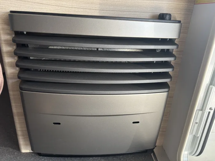 Caravana Adria Altea 402 PH - Imagen 11