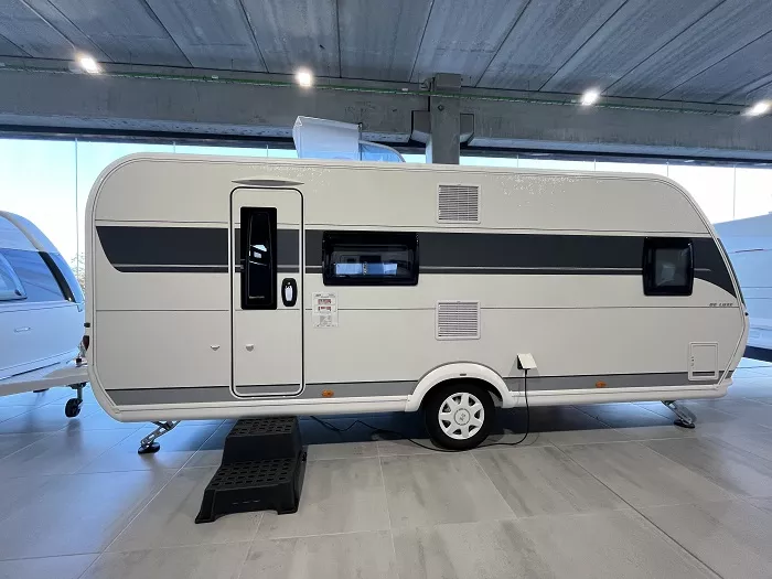 Caravana Hobby 560 KMFe DELUXE