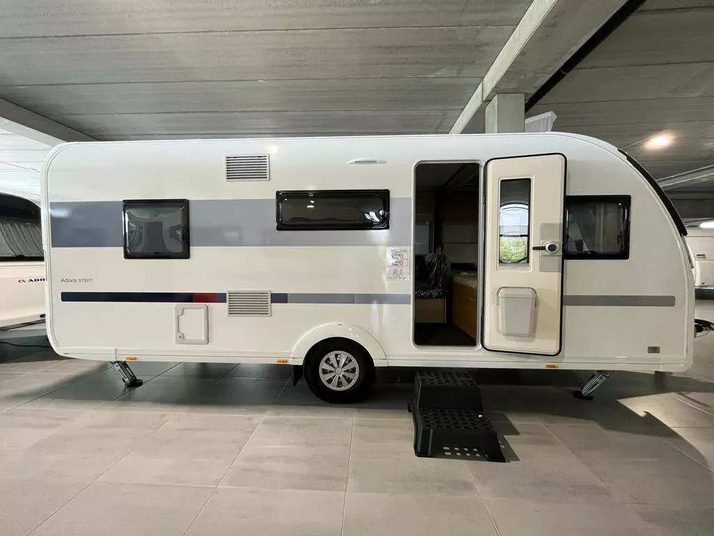 Caravana Adria Aviva 563PT Lateral