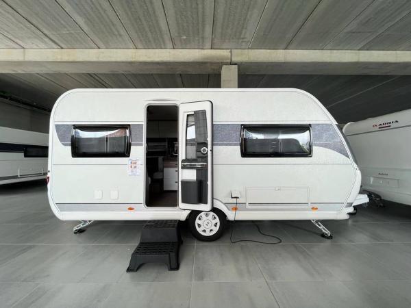 Caravana Hobby 540 UL DELUXE