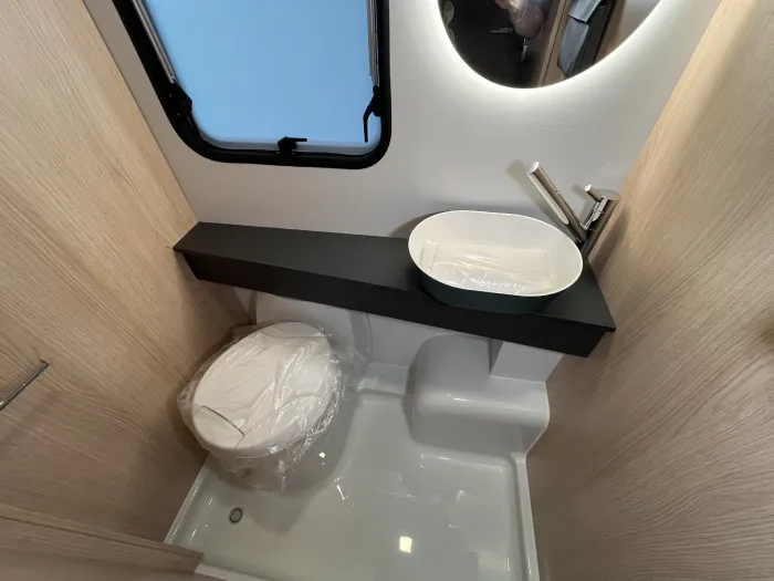 Caravana Adria Aviva Lite 360 DK - Imagen 16