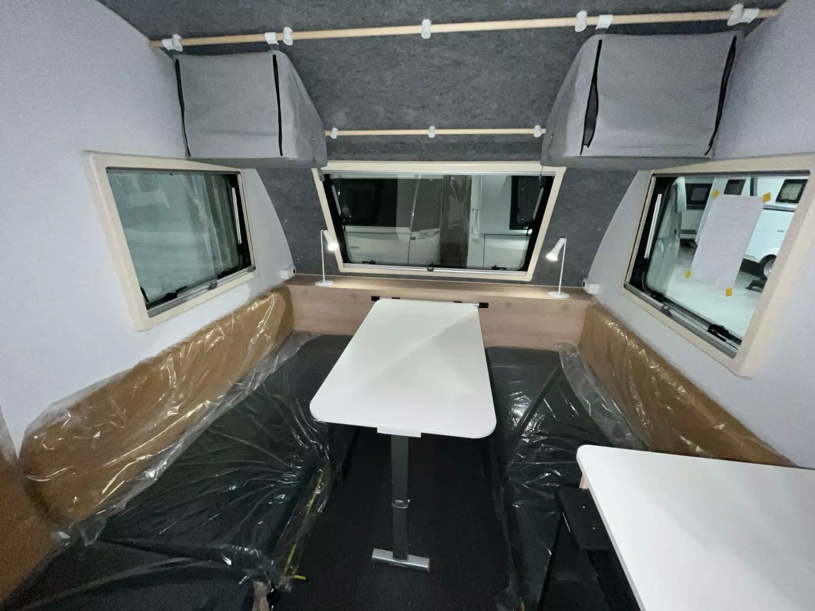 Caravana Adria Aviva Lite