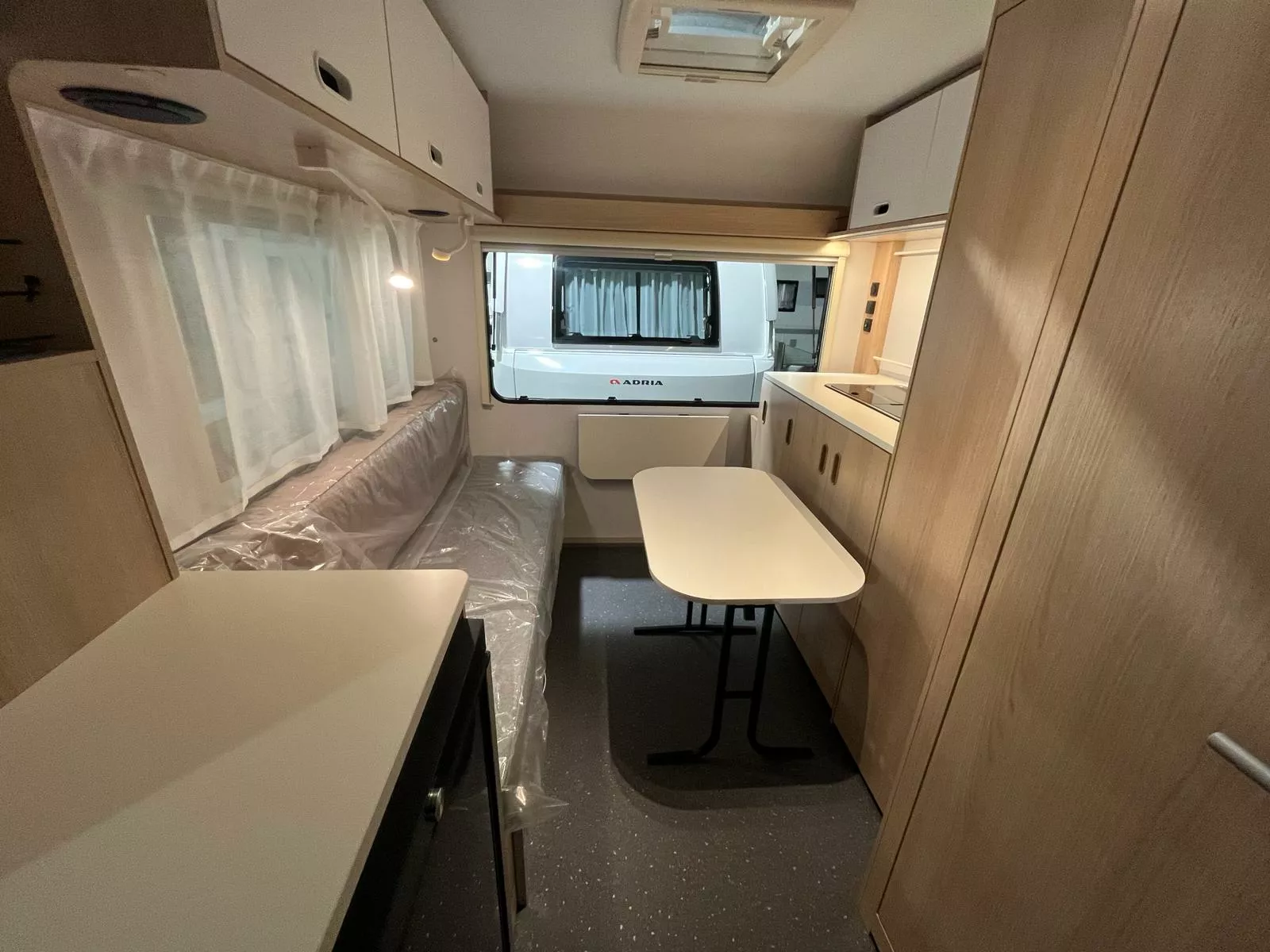 Caravana Adria Aviva 422 PY