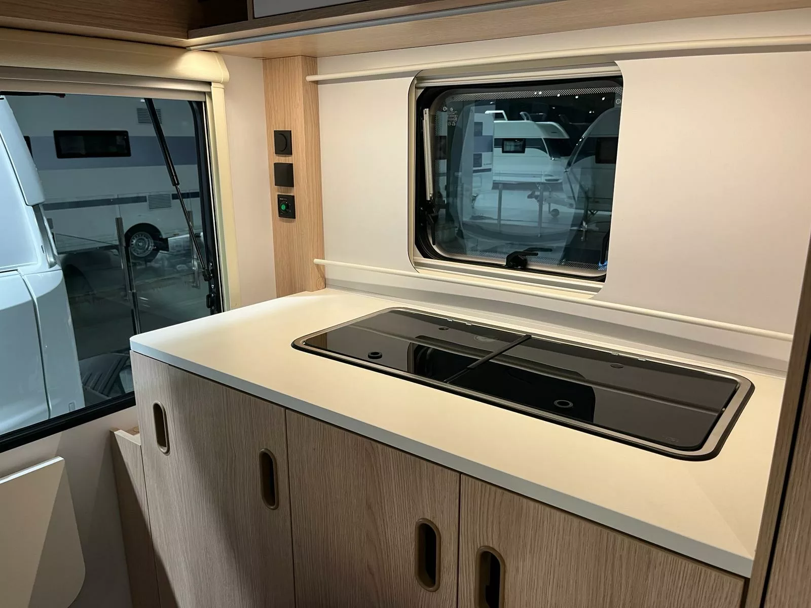 Caravana Adria Aviva 422 PY