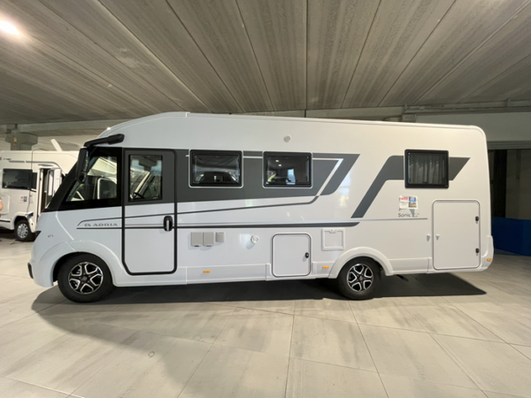 Autocaravana Adria Sonic 700 DC plus