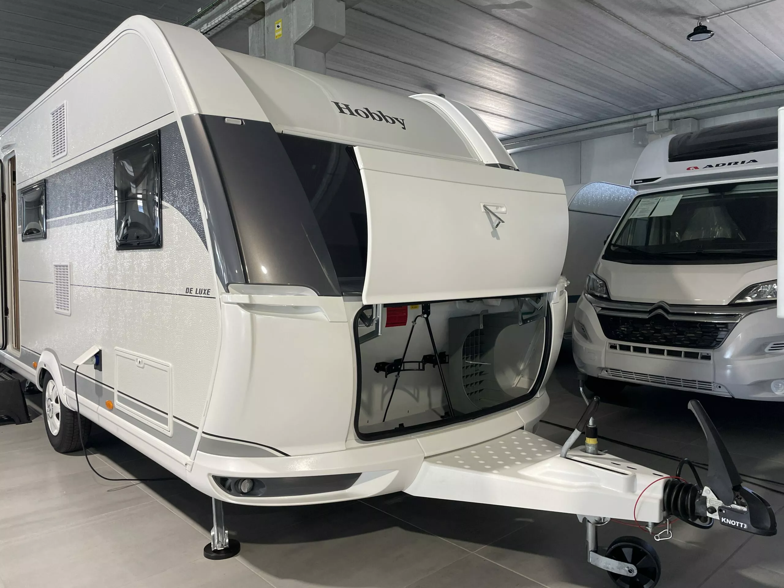 Caravana Hobby 490 KMF DELUXE - Imagen 3