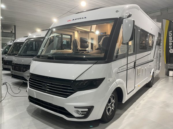 Autocaravana Adria Sonic 700 SL - Imagen 2