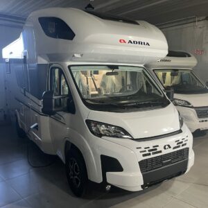 Autocaravana Adria CORAL XL 660 SL