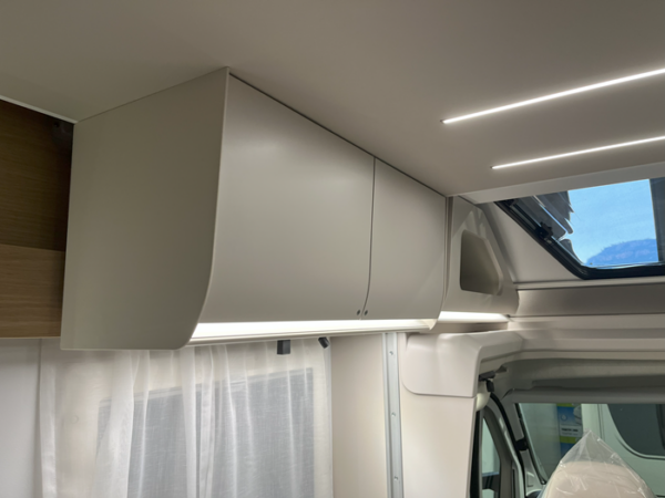 Autocaravana Adria Matrix Axess 650 DC 2025 - Imagen 4