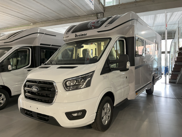 Portada Autocaravana Benimar Tessoro 497