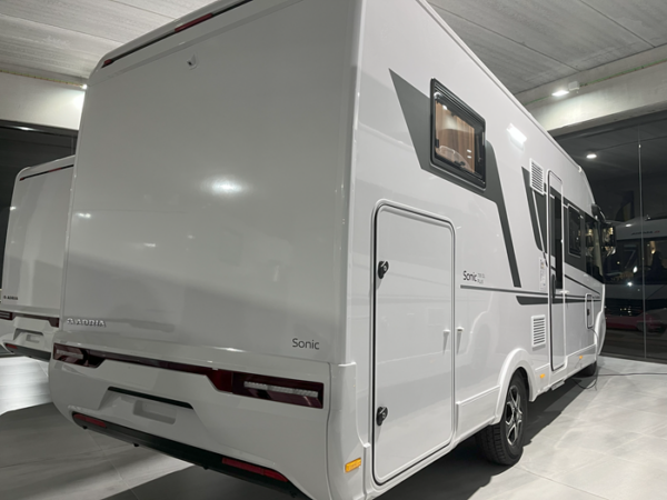 Autocaravana Adria Sonic 700 DL - Imagen 25