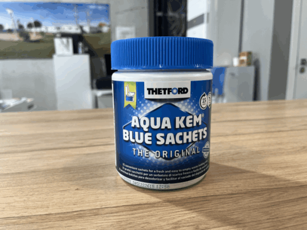 AQUA KEM BLUE SACHETS - Imagen 2