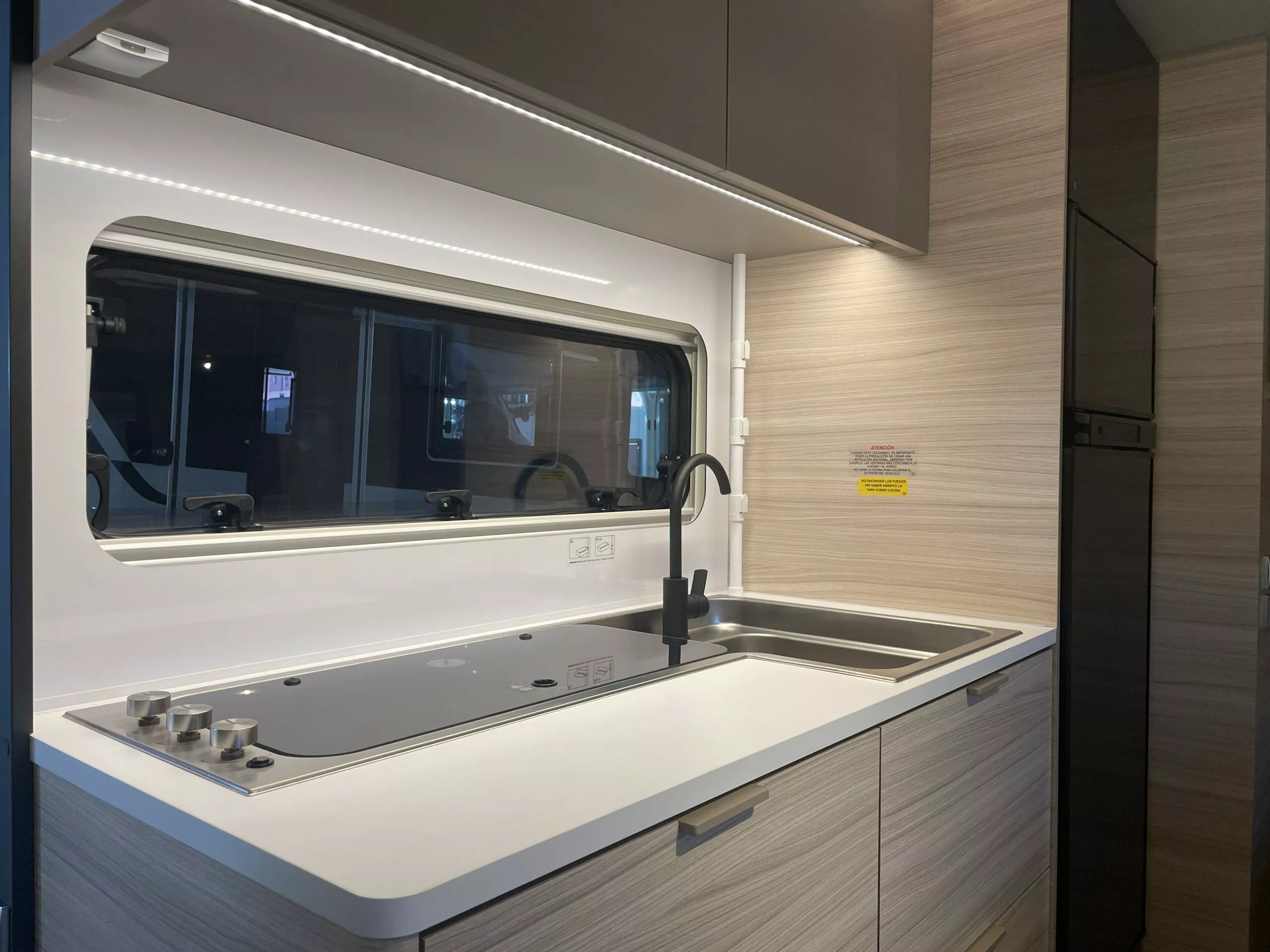 Caravana Adria Altea 60Y 552 PK - Imagen 6