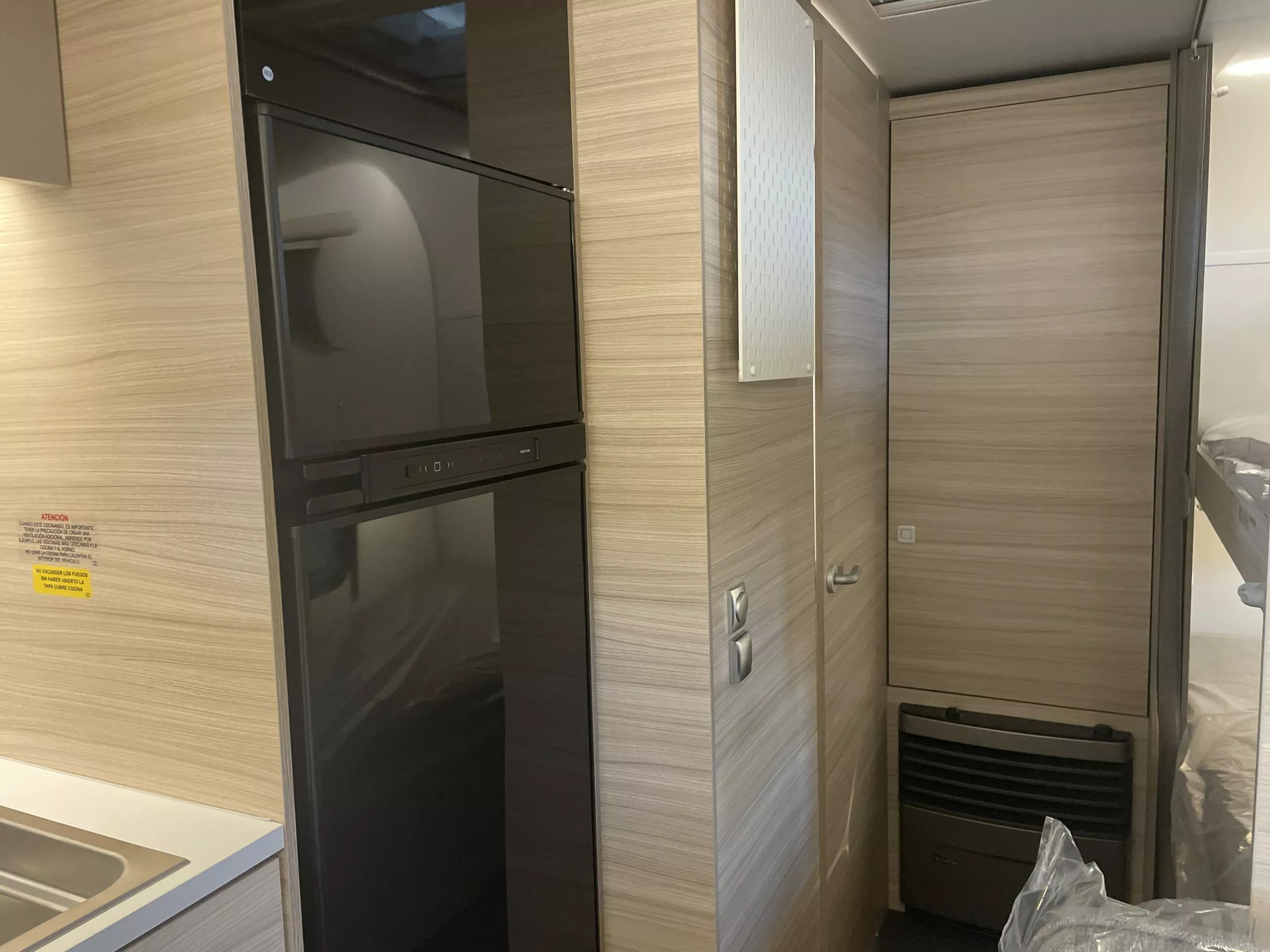 Caravana Adria Altea 60Y 552 PK - Imagen 8