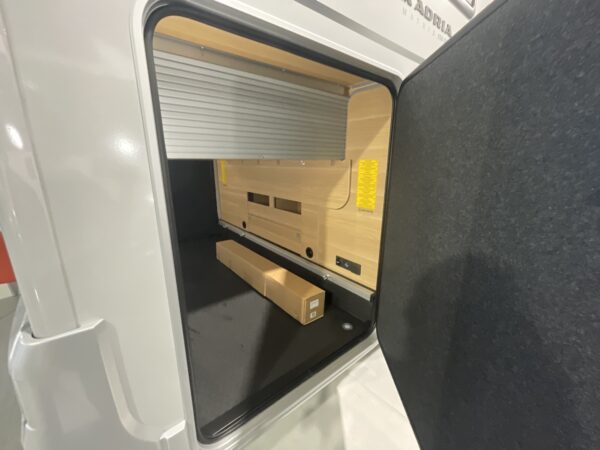 Autocaravana Matrix 60Y 650DC - Imagen 16