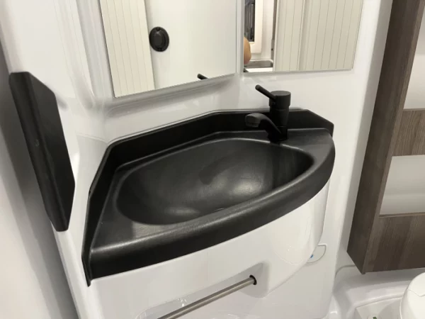 Autocaravana Benimar Tessoro 425 2026 - Imagen 10
