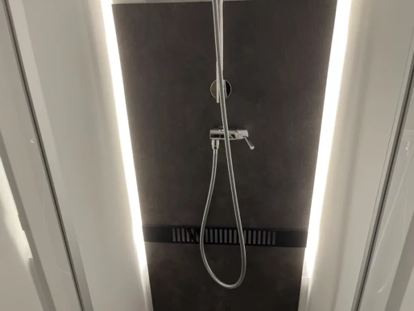 Autocaravana Adria Sonic 700 DL PLUS - Imagen 15