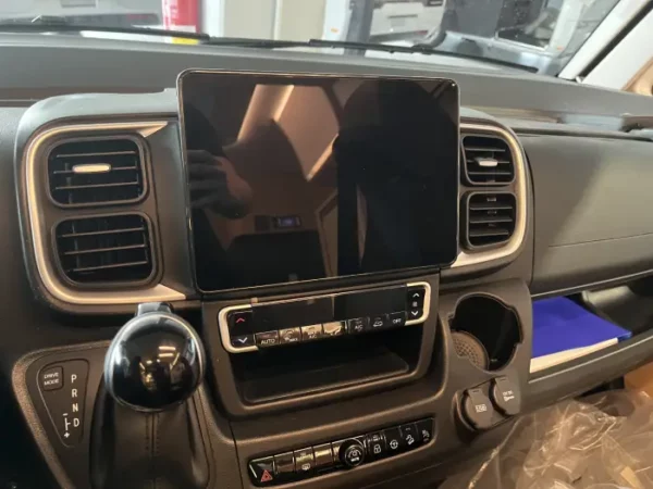 Autocaravana Adria Sonic 700 DL PLUS - Imagen 4