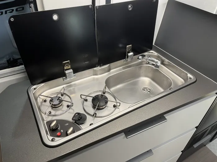 Adria Twin Supreme 640 SGX - Imagen 9