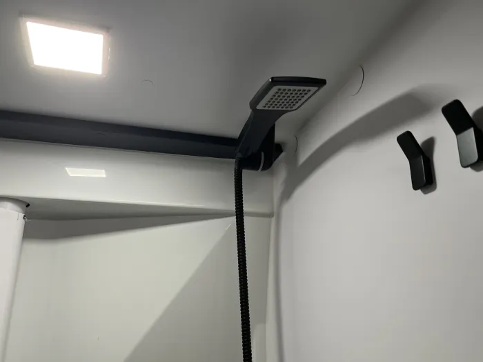 Camper Adria Twin 600 SPB Family - Imagen 14