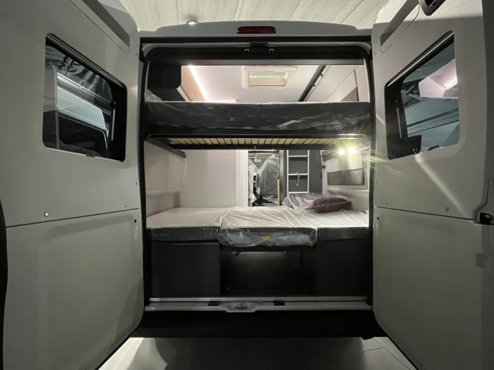 Camper Adria Twin 600 SPB Family - Imagen 22