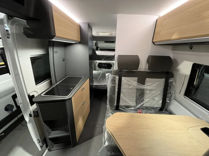 Camper Adria Twin 600 SPB Family - Imagen 23