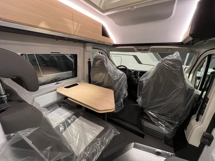 Camper Adria Twin 600 SPB Family - Imagen 9