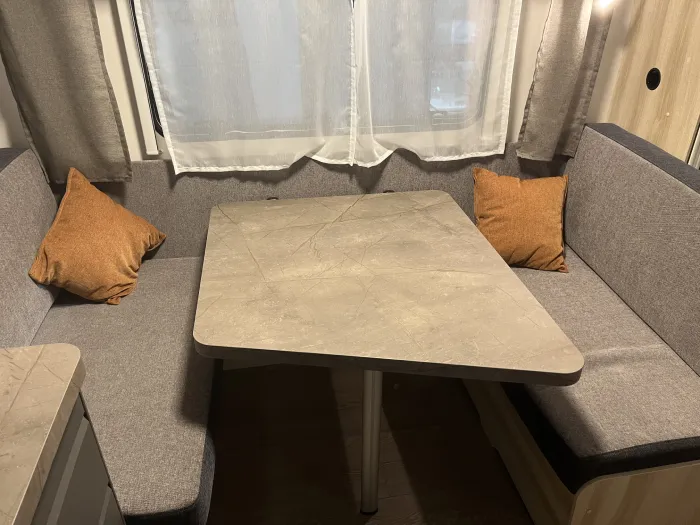 Hobby 400 SFe DE LUXE - Imagen 4