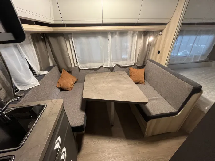 Hobby 400 SFe DE LUXE - Imagen 3