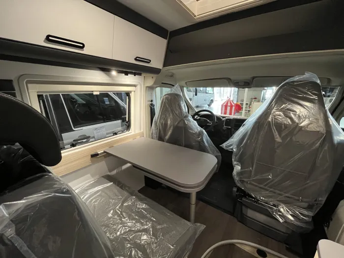 Camper Sun Living V60 SP Family - Imagen 4