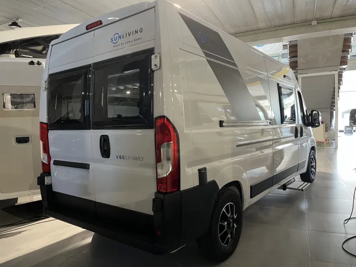 Camper Sun Living V60 SP Family - Imagen 18