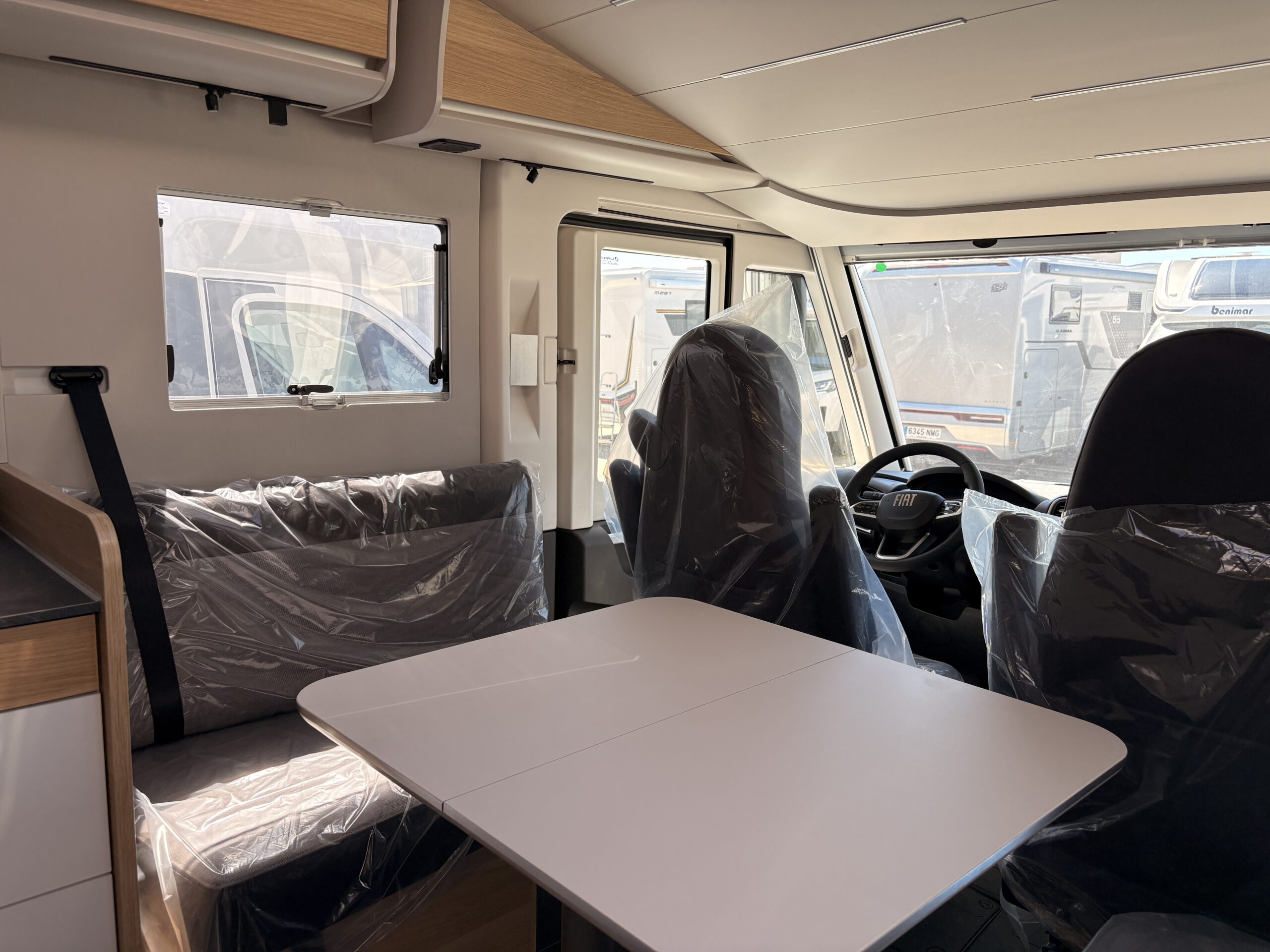 Autocaravana Adria Sonic 700 DL - Imagen 12