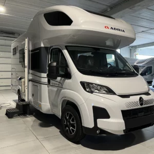 Autocaravana Adria Coral XL 600 DP