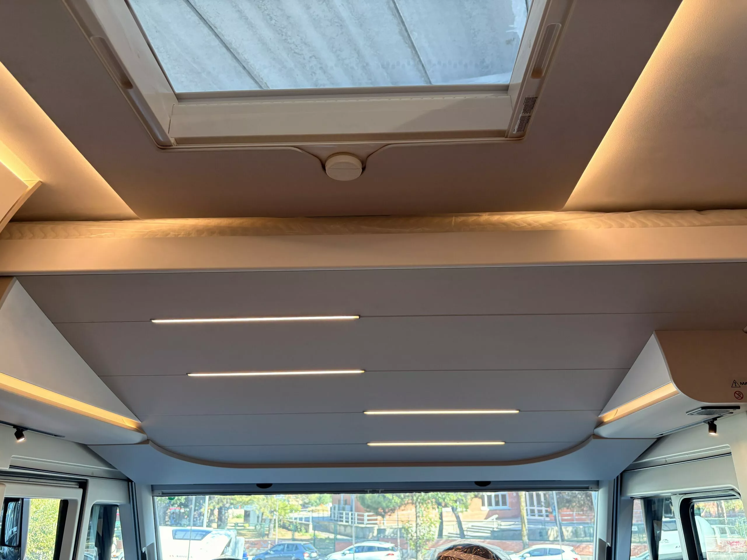 Autocaravana Adria Sonic 600SL - Imagen 20