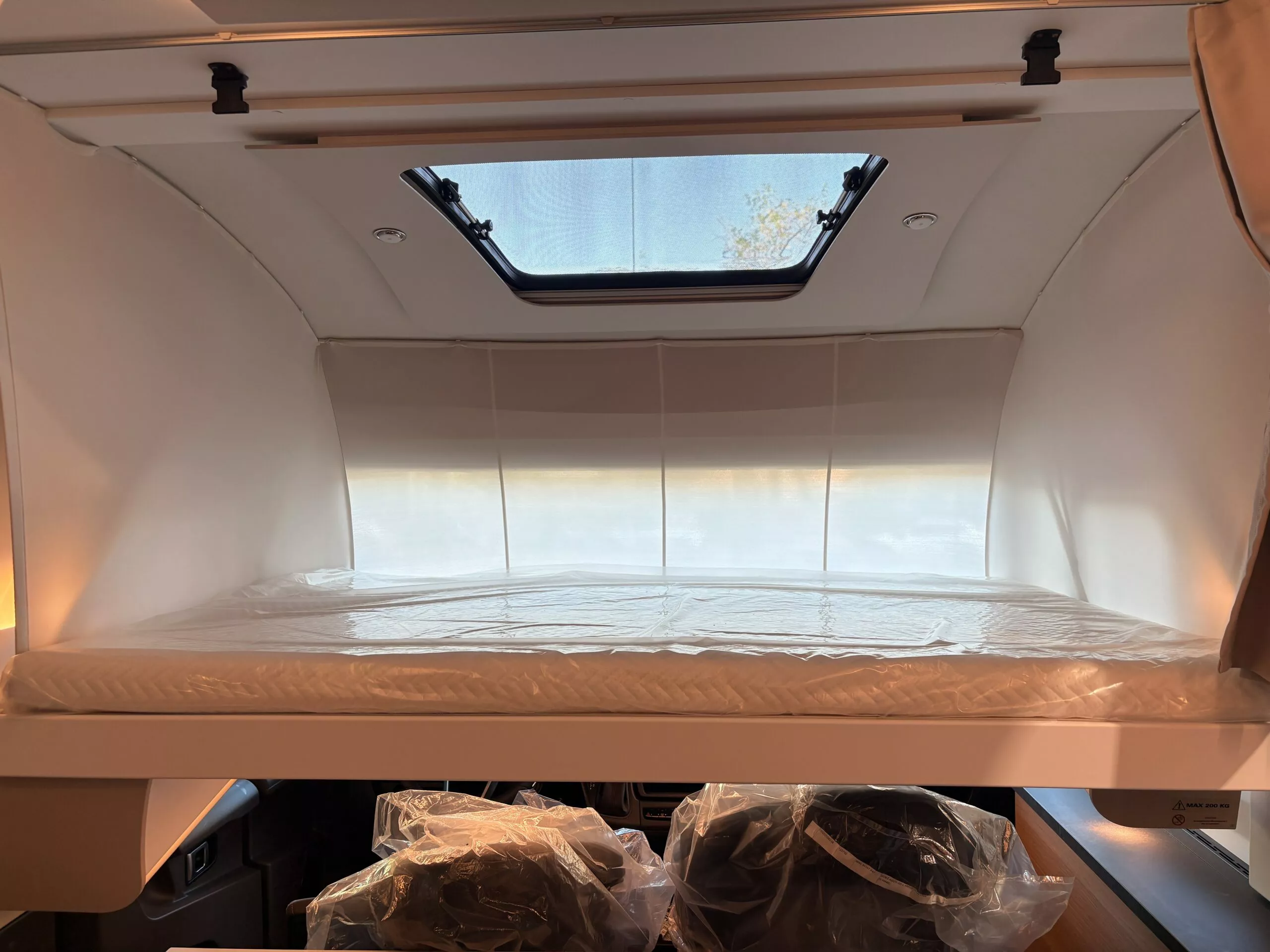 Autocaravana Adria Sonic 600SL - Imagen 24